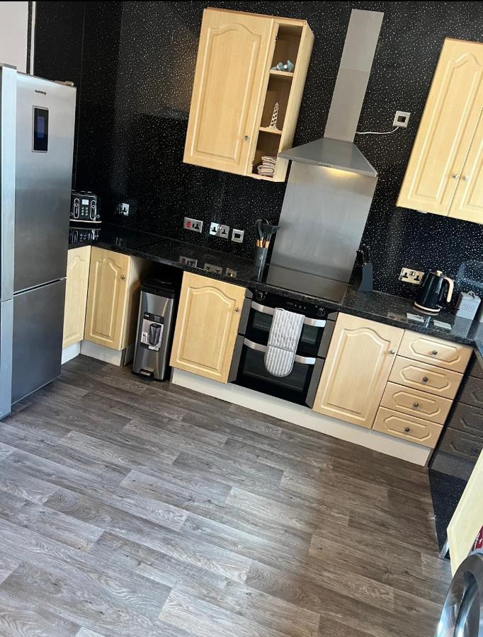 Sea View Lavish Apartment Sky Tv Whirlpool Bath Huge Balcony Newly Refurbished Bridlington Eksteriør billede